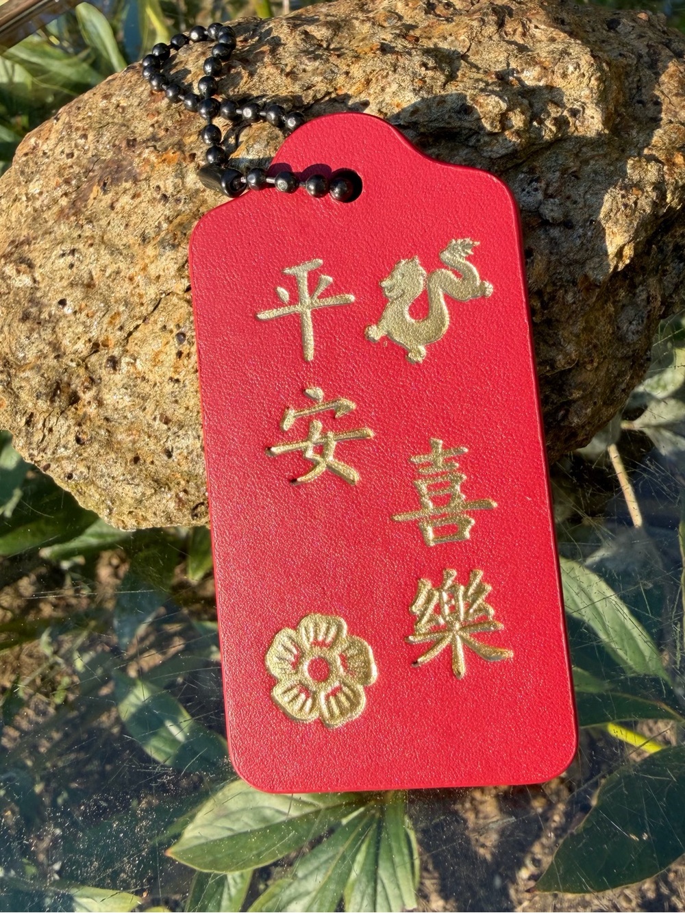 New Coach Large Leather Hangtag with Dragon & Tea Rose Print,1 3/4” (L) x 3” (H）